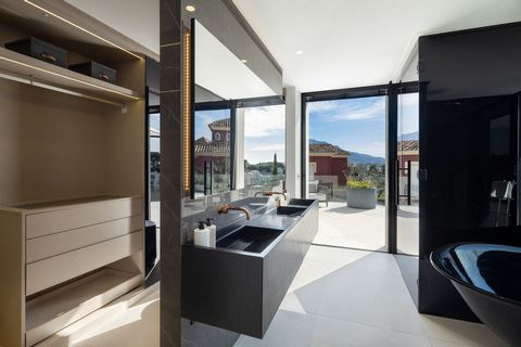 Villa en venta en Benahavís