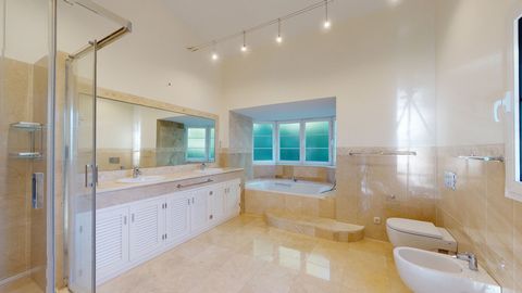 Villa en venta en Marbella