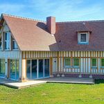 Villa de style anglo-normand avec vue panoramique