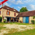 Maison atypique en bord de Seine