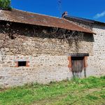 Maison mitoyenne 4 chambres avec granges et puits