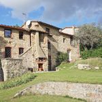 Elegant and typical Tuscan stone farmhouse overlooking the Magra valley