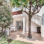 Townhouse with garage - Renovated - Surface area 121sqm - 2 gardens - Terrace - PALAIS DES CONGRES (
