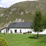 Pyrenees house with gîte/bed and breakfast