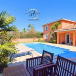 Villa Le Fossat 7 pièce(s) 121 m2 sur terrain de 890 m2 environs - piscine pool house - garage