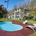 Superb property located in a natural and enchanting setting