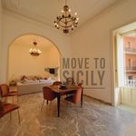 Elegant 160 sqm Apartment in Historic Palazzo, Heart of Ortigia