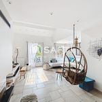 Maison de 163 m2, 4 chambres, terrain de 497 m2, garage, buanderie