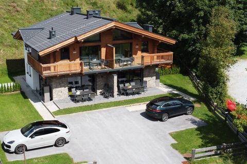 This beautiful and, above all, luxurious premium chalet for a maximum of 10 people is located in the popular Mühlbach am Hochkönig in Salzburgerland, a short distance from the center and the lifts of the Hochkönig ski area and with a beautiful view o...