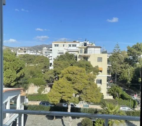 Apartment 90sq.m., on the 4th floor, with 2 bedrooms, 1 bathroom, 1 wc, independent electric heating, a/c, security door, double glazed windows, elevator, balconies, tents, electric appliances, fully furnished and equipped, 1971, renovated, sea view....