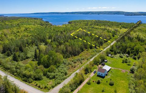 Cape Breton, 2.8 acres / 11294 sq.m of Land, mixed forest with lots of hardwood. A short walk down the road is a deeded access to Bras d’Or Lake whereyou can launch your boat, canoe, or just a swim. Well-maintained subdivision about 25 min drive from...