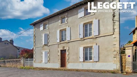 A25369TSM16 - This very conveniently situated 4 bedroom house is situated in the popular historical town of Confolens, walking distance to schools and all commerces that the town has to offer. Very rare to have a property in this location with such a...