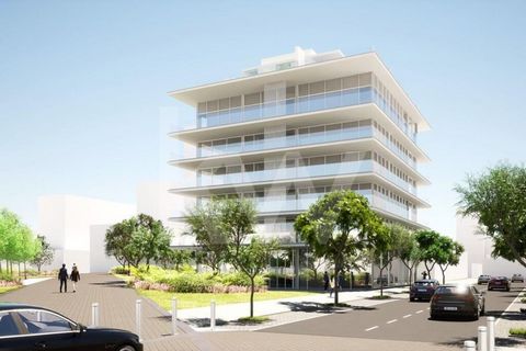 NOUVEL appartement triplex de 4 chambres avec 228m2 de surface habitable, balcon de 100 m2 avec accès par toutes les pièces, terrasse de 77m2, mezzanine de 46m2 et garage fermé de 56m2 à Matosinhos Sul, à 200 mètres de la plage et de toutes sortes de...