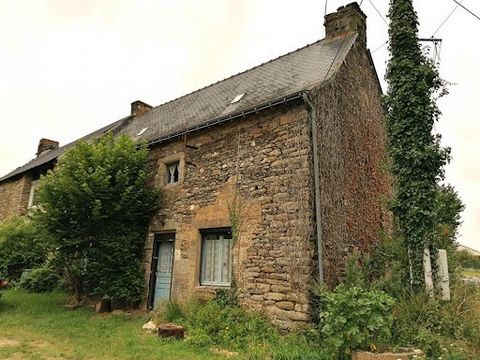 Mooie kleine halfvrijstaande stenen boerderij met een potentieel van 140m² woonoppervlak om te renoveren. Het heeft momenteel een woonkamer, een toilet, een badkamer en een slaapkamer op de begane grond. Voor de eerste verdieping moet aan alles worde...