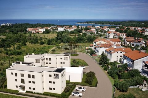 Location: Istarska županija, Poreč, Poreč. ISTRIEN, POREČ – Luxuriöse Wohnung in einem Neubau, nahe am Meer Die Stadt Poreč, eine der schönsten Perlen der Adria, liegt an der Westküste Istriens. Auf dem relativ kleinen Halbinselgebiet, auf dem die St...