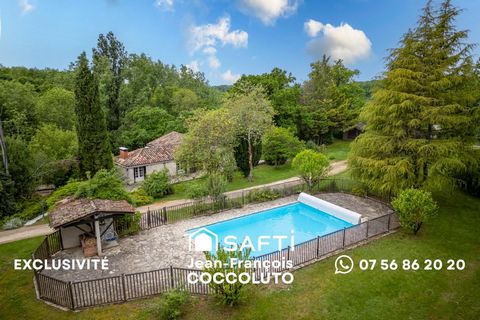 Belle propriété en pierre isolée dans un bois