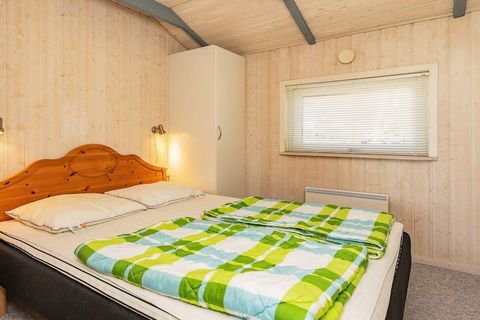 Holiday cottage located directly to Sallingsund with great views of the fjord across to Salling. The house is bright with large windows and exposed beams. The house has every amenity incl. sauna and large whirlpool. There is a DVD player for days wit...