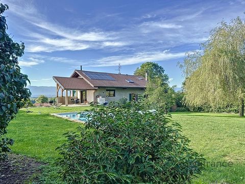 Dpt Haute Savoie (74), à vendre LOISIN maison P5 de 210 m² - Terrain d'env 8'000 m² agricole (possibilité d'avoir moins de terrain)