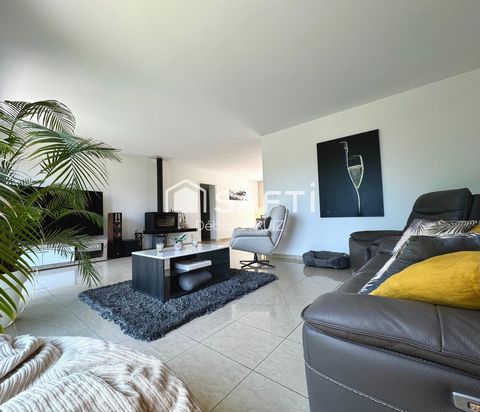 GRANDE VILLA AU CALME - 140m2 environ - PLAIN-PIED