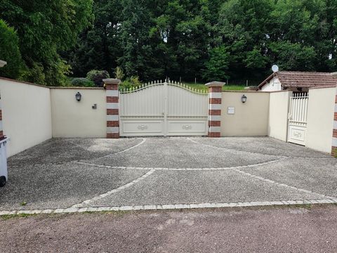 Propriété idéale pour les amoureux de la nature, de la chasse et des chevaux proche de St Aignan– Mareuil-sur-Cher (41110)