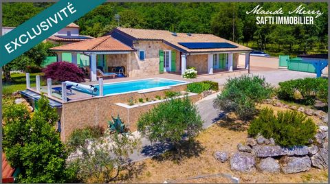 Belle vue dégagée - maison de plain-pied 95 m2 + pièce indépendante d'environ 17 m2 aménagée en une chambre et salle d'eau - piscine traditionnelle - terrasse couverte et abri voiture - terrain d'un peu plus de 1650 m2