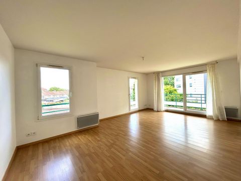 Appartement T3 de 76m², balcon et garage