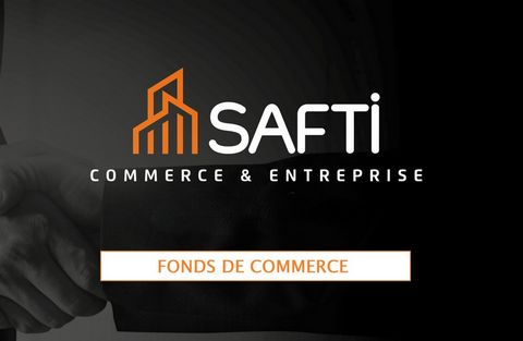 Fonds d'un restaurant sur le port de Santa-Lucia