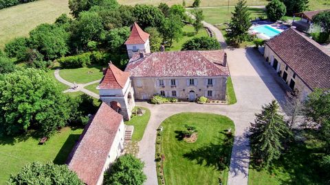 Opportunité unique : Domaine d'exception pour réceptions de mariages à Saint-Antonin-Noble-Val
