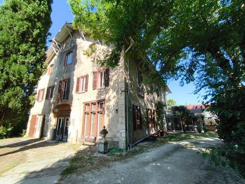 Manoir proche Moissac,Sur le Chemin de St Jacques de Compostelle