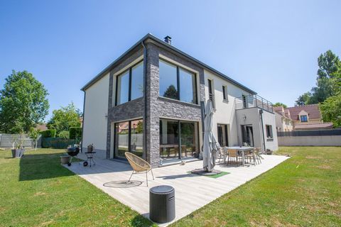 SUPERBE VILLA CONTEMPORAINE