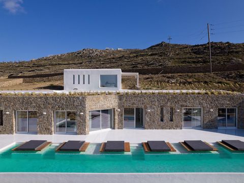 Nestled on a sprawling 5,579 sq.m. plot in the heart of Mykonos, this newly developed, luxurious 350 sq.m. villa offers an unparalleled island living experience. Just 400 meters from the pristine shores of Ftelia Beach, the property boasts breathtaki...