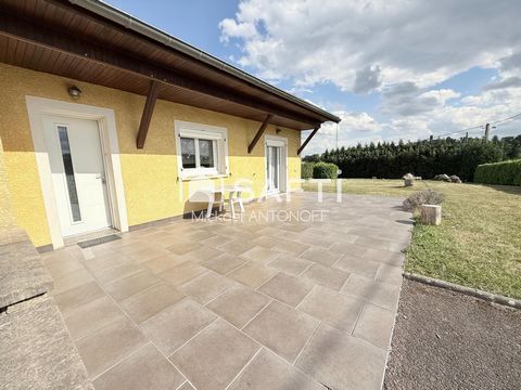 Maison familiale 4 chambres avec terrain à Combre