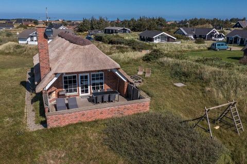 CHANGE DAY FRIDAY - Thatched cottage just a few minutes walk from the beach. The cottage is nicely functionally furnished with i.a. 2 toilets and with large living room, which is in open connection with the kitchen. The ceiling in the living room goe...