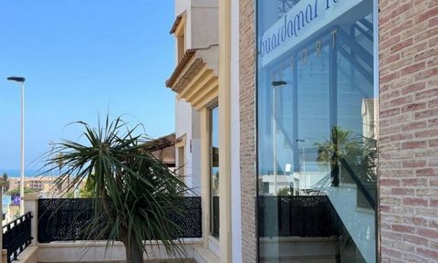 Modern 3 Bedroom Apartment with SPA access close to the beach The Apartment is located on the first floor; It is designed to enjoy the Mediterranean climate, with large green areas and relaxation spaces. This magnificent apartment has 3 bedrooms equi...
