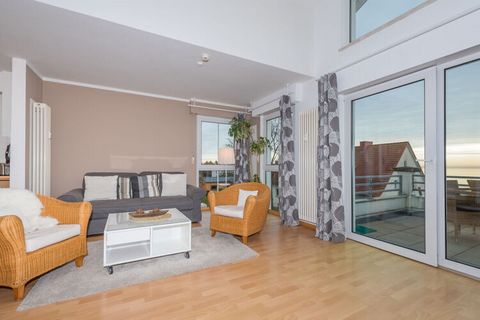 Penthouse with sea view, south facing, furnished sunny balcony, above the Sassnitz city harbor, WiFi and parking included, dog allowed