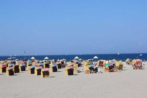 Travemünde: Appartamento per famiglie adatto a chi soffre di allergie in una posizione tranquilla, con balcone, WiFi gratuito + parcheggio, piscina interna e sauna.