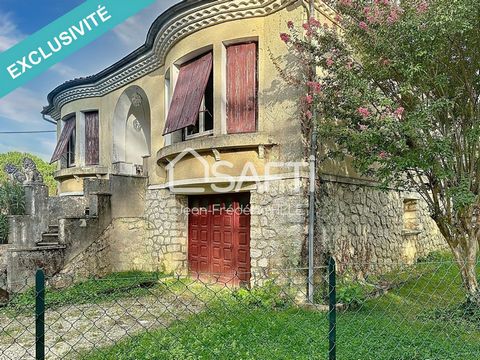 Située dans la charmante commune de Mussidan (24400), cette maison offre un cadre de vie paisible entre campagne et ville. Proche des écoles, du collège, et des commodités, elle bénéficie également d'un accès facile aux transports en commun, notammen...