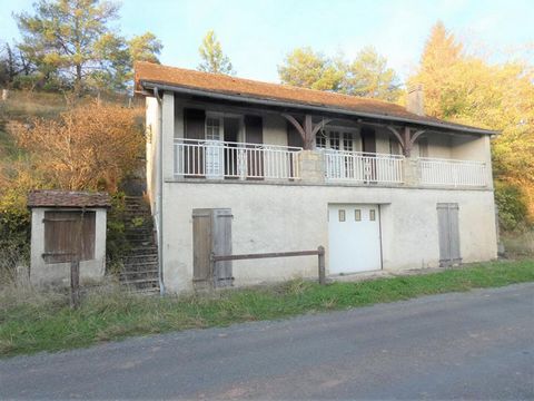 BADEFOLS D'ANS 24390. Prix 48 990 euros Honoraires agence inclus (dont 8,87% ttc, à la charge de l'acquéreur, soit 45 000 euros hors agence). Maison de 85m² habitables, composée en rdc: une entrée, une chambre, un wc séparé, un garage; à l'étage: une...