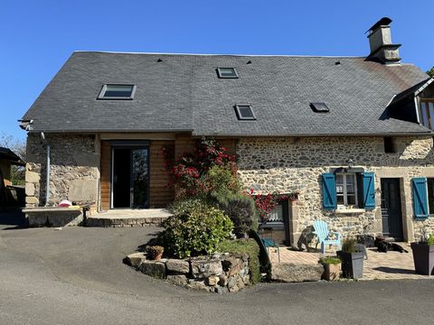 If you are looking for a family home, in a quiet and green environment, without vis-à-vis with outbuildings, located in the town of Bar, near Tulle, this property will meet all your needs. The main house, made of stone, offers you a very cosy and war...