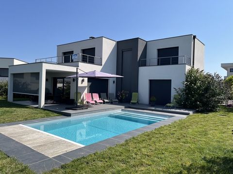 Villa Architecte à vendre 6 pièces TRUCHTERSHEIM (67)