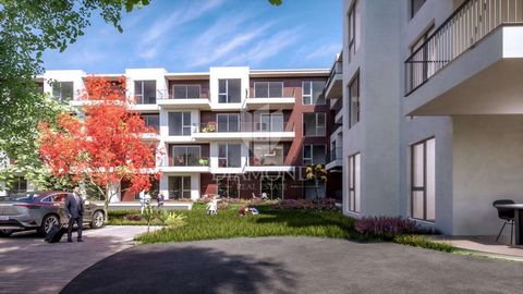 Location: Istarska županija, Umag, Umag. Istria, Umag Just a few steps from the center of Umag is this beautiful modern apartment with a garage under construction! The apartment is located on the 3rd floor of a new, modern building with an elevator. ...