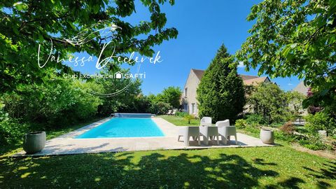 Bâtisse en pierre de charme entièrement rénovée avec piscine sur parcelle de 1200m²