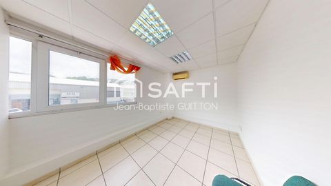Local professionnel, bureau, ZFU, FDF, 12 m2
