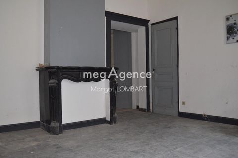 Maison de ville avec extérieur à rénover