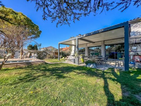 Villa cossue 180m2 habitable sur 620 m², au calme et proche du centre village