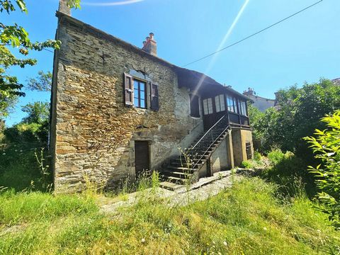 10min de Colombiès, charmante maison et sa grange sur un terrain d'environ 1300m²