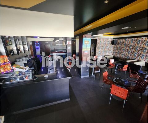 Unique opportunity in Carrazedo de Montenegro ! If you are looking for a ready-to-make business in the best area of Carrazedo, this is the perfect opportunity, selling a commercial space with a ready-to-work café, located in the center of the village...