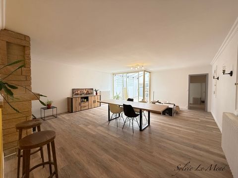 ? À vendre Bel appartement duplex de 144 m² au cur de Loudéac 4 chambres, véranda, petite copropriété