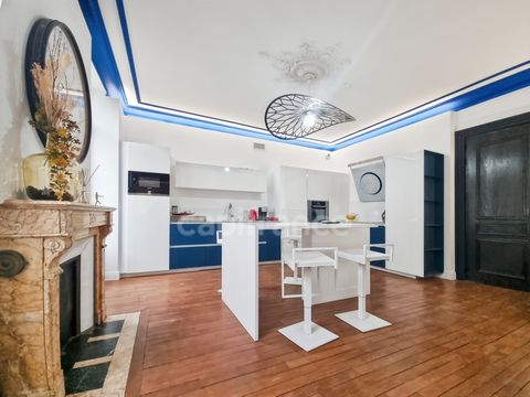 Appartement entièrement rénové de 151 m2 5 pièces avec balcon et garage