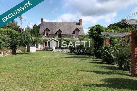 A Servon sur Vilaine, belle maison en pierre.